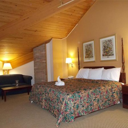 Royalton Inn And Suites, Wilmington,Ohio Экстерьер фото