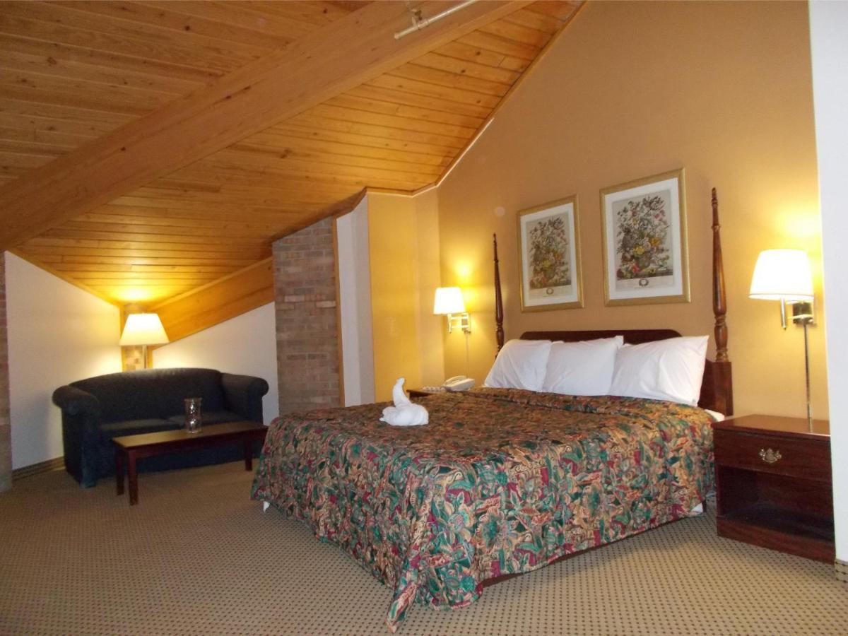 Royalton Inn And Suites, Wilmington,Ohio Экстерьер фото